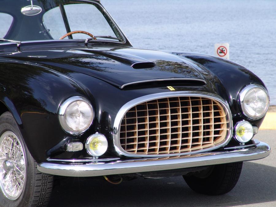 Детали экстерьера Ferrari 342 America Coupe Speciale by Pininfarina 1952 года  (фото 5 из 15)